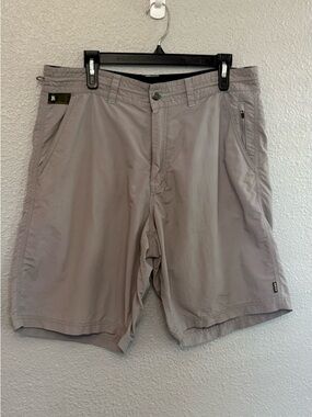 Howler Bros Horizon Hybrid Shorts size 36